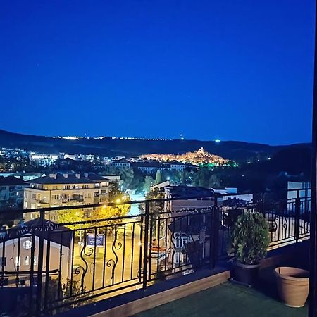 Unique Studio- Great Balcony And View! Parking Possibility! Велико-Тирново Екстер'єр фото