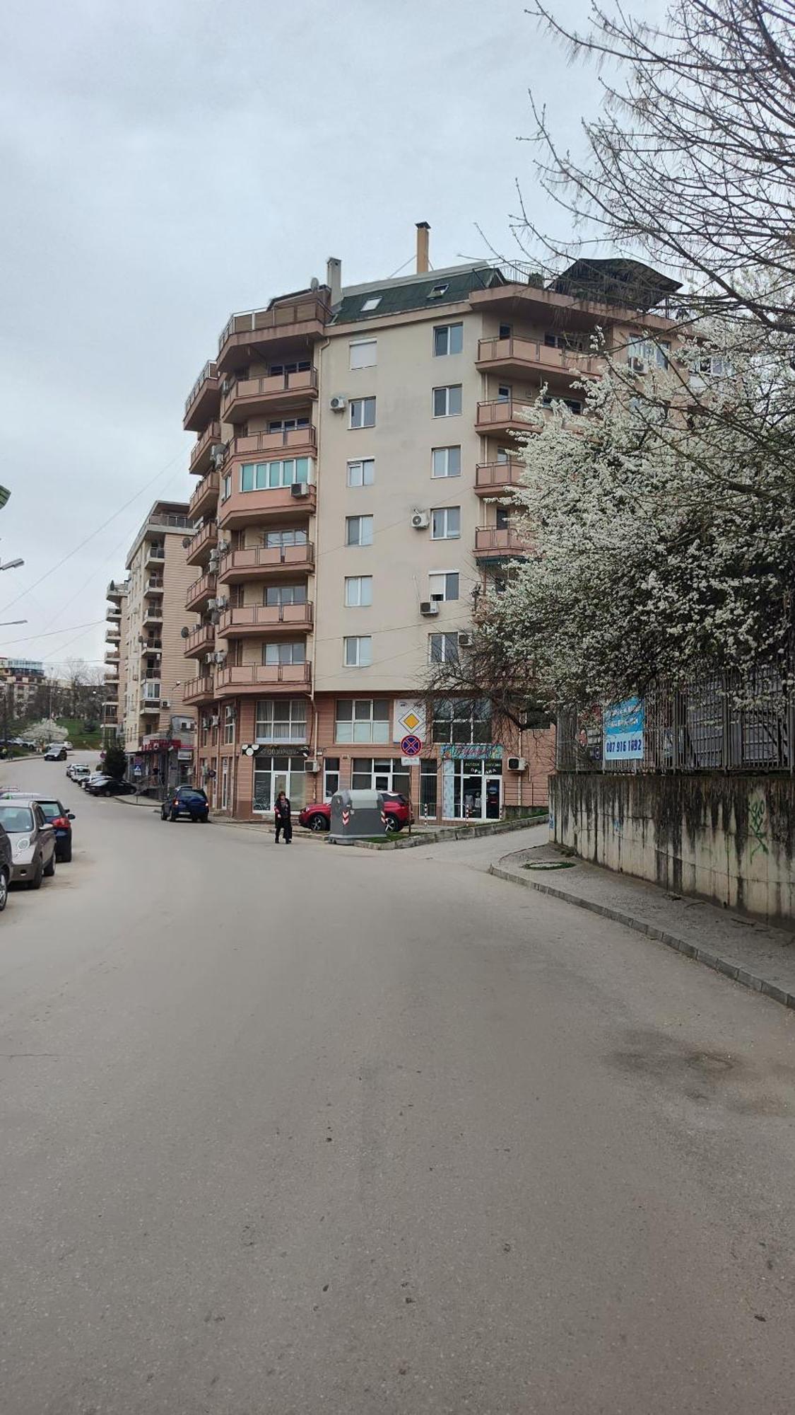 Unique Studio- Great Balcony And View! Parking Possibility! Велико-Тирново Екстер'єр фото